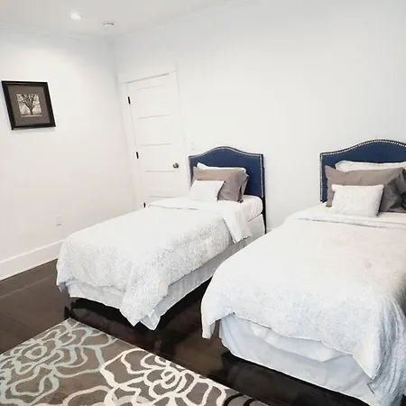 Charming And Comfortable! Medford Extérieur photo