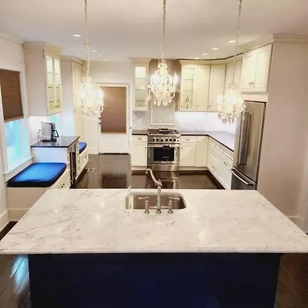 Charming And Comfortable! Medford Extérieur photo