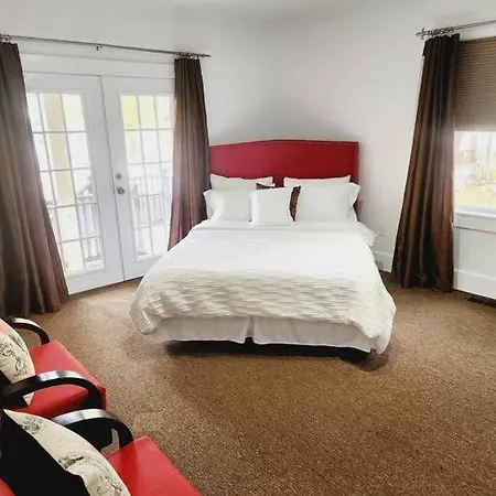 Charming And Comfortable! Medford Extérieur photo