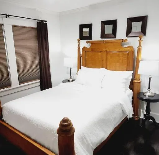 Charming And Comfortable!